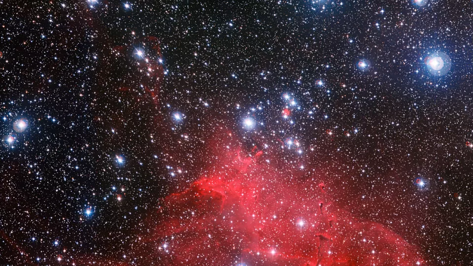 Stjärnklustret NGC3572 fotograferat från ett observatorium i Chile. Klustret består av unga stjärnor. Foto: ESO/G. Beccari