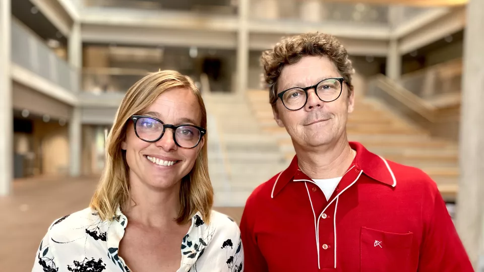 porträtt lisa mellhammar och adam linder. foto.