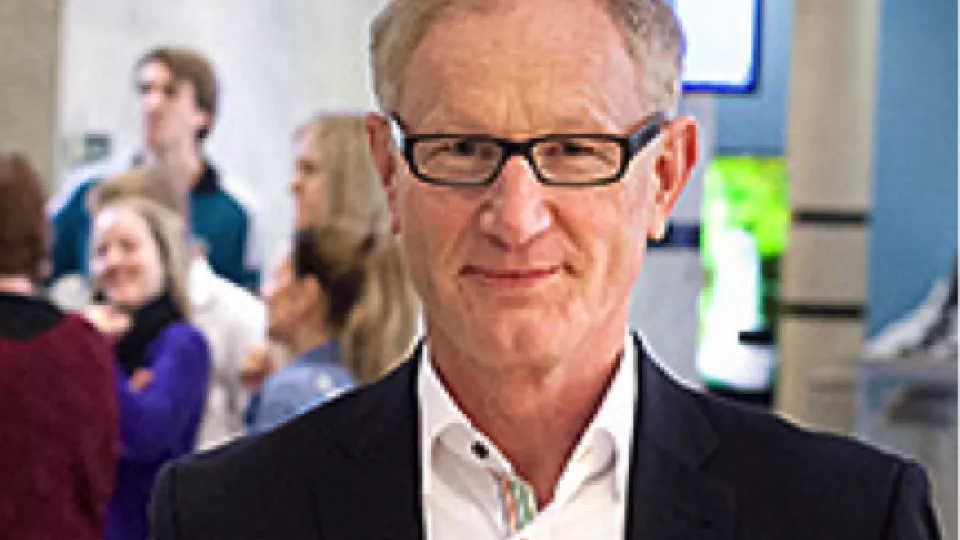 Professor Manfred Pienemann