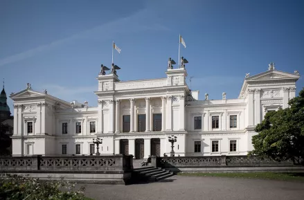 Universitetshuset, fasad. Foto.