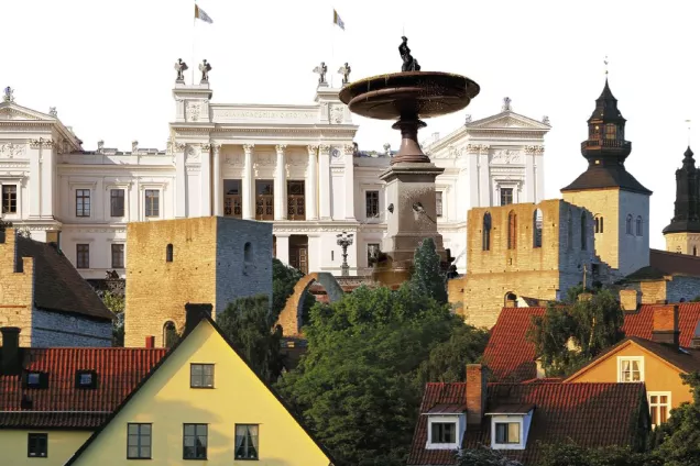 Fotomontage Almedalen och Lunds universitetsbyggnad
