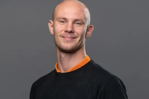 Daniel Granat Kepka. Foto.