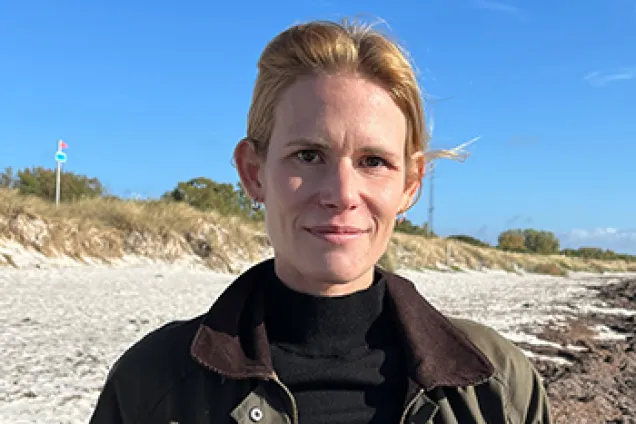 Porträttfoto av Caroline Hallin.
