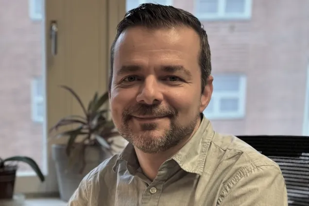 Bild på manlig forskare.