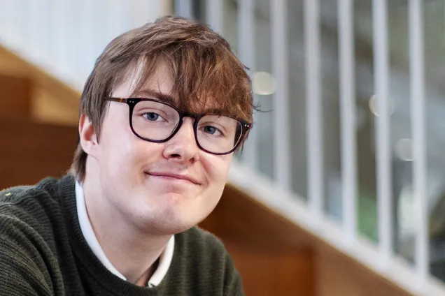 Jacob, student. Porträttfoto.