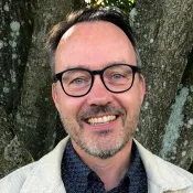 Porträttbild Henrik Mejborn.