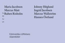 text på blå bakgrund.