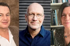 Bilder på hedersdoktorerna 2020 på Humanistiska fakulteten. Från vänster till höger: Thomas Lunderquist, Lars Mogensen och Anette Warring.