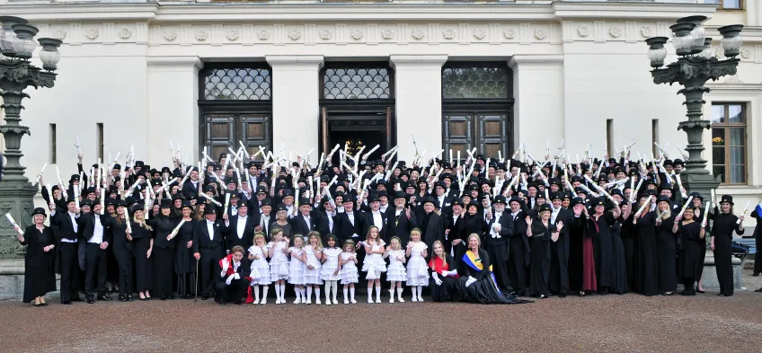 Bild på de promoverade